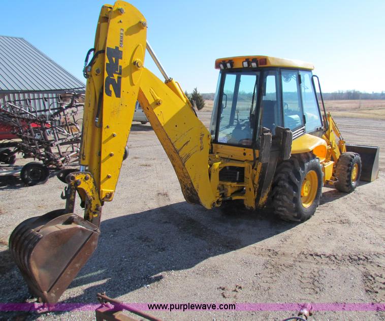 image for item B7043 1999 JCB 214 Series III backhoe