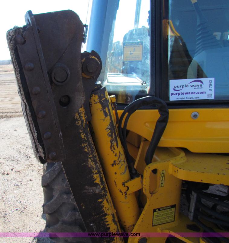 image for item B7043 1999 JCB 214 Series III backhoe