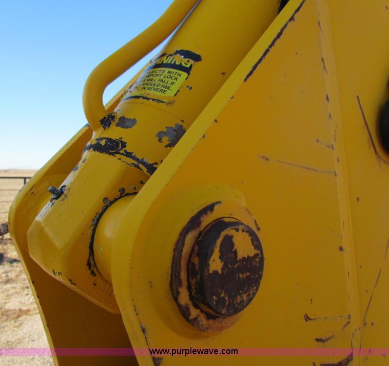 image for item B7043 1999 JCB 214 Series III backhoe