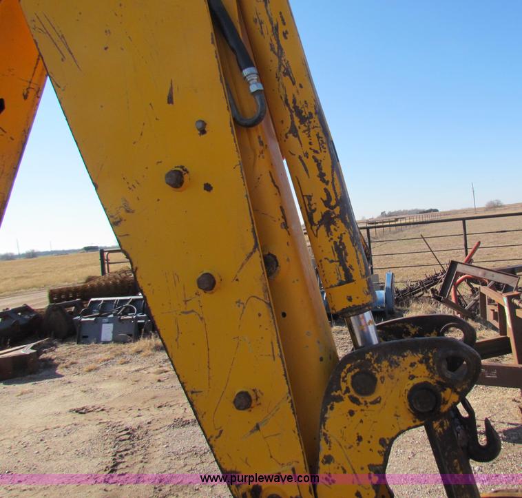 image for item B7043 1999 JCB 214 Series III backhoe