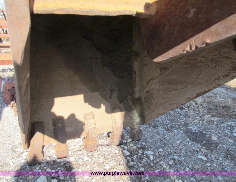 image for item B7043 1999 JCB 214 Series III backhoe