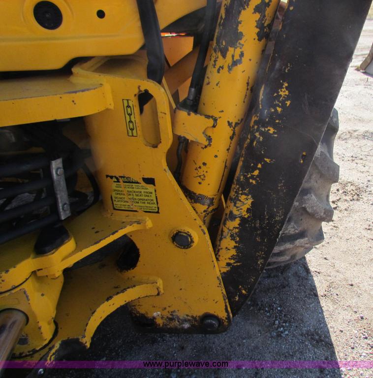 image for item B7043 1999 JCB 214 Series III backhoe