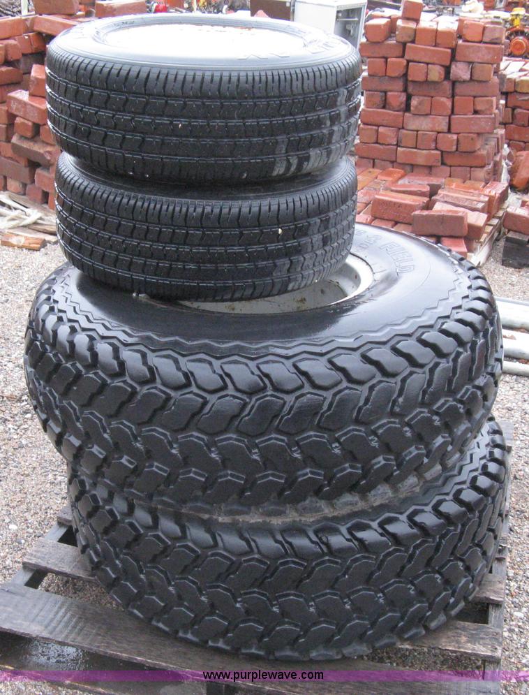 image for item B9649 Tractor tires on rims