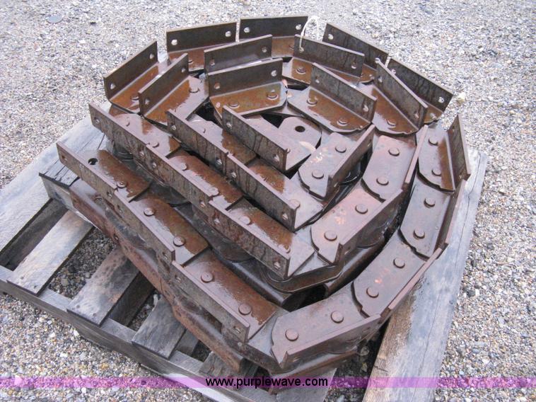 image for item B9650 Ditch Witch trencher chain