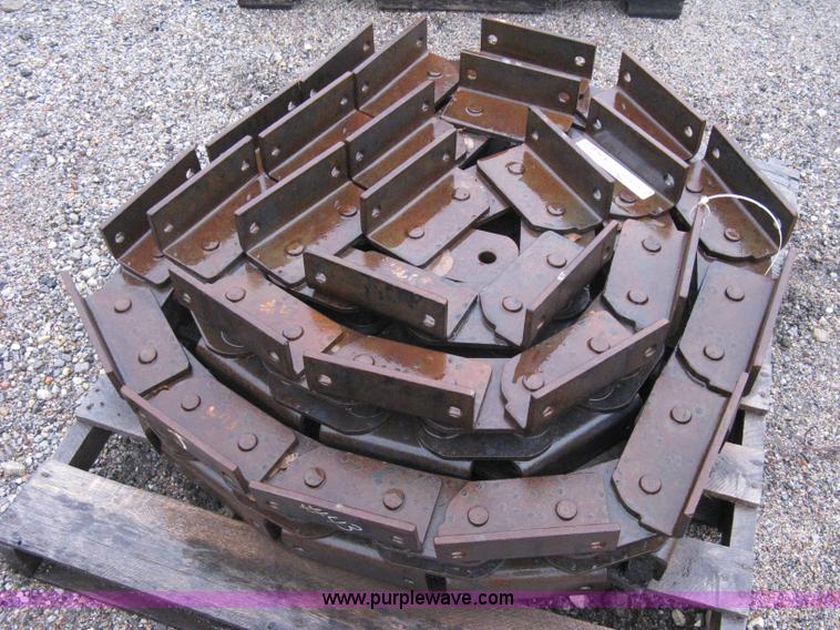 image for item B9650 Ditch Witch trencher chain
