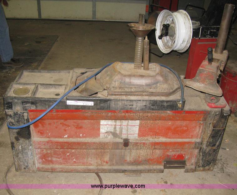 image for item B9652 Coats 40-40SA tire machine