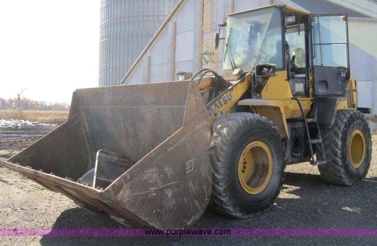 image for item C5242 2005 Komatsu WA250 wheel loader