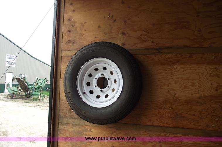 image for item C5822 2005 Interstate 16' enclosed trailer