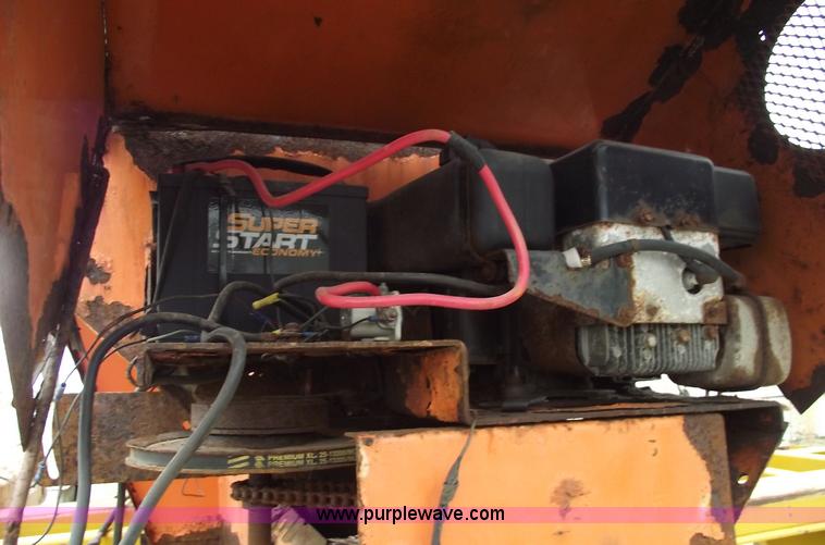 image for item C5824 Monroe salt/sand spreader