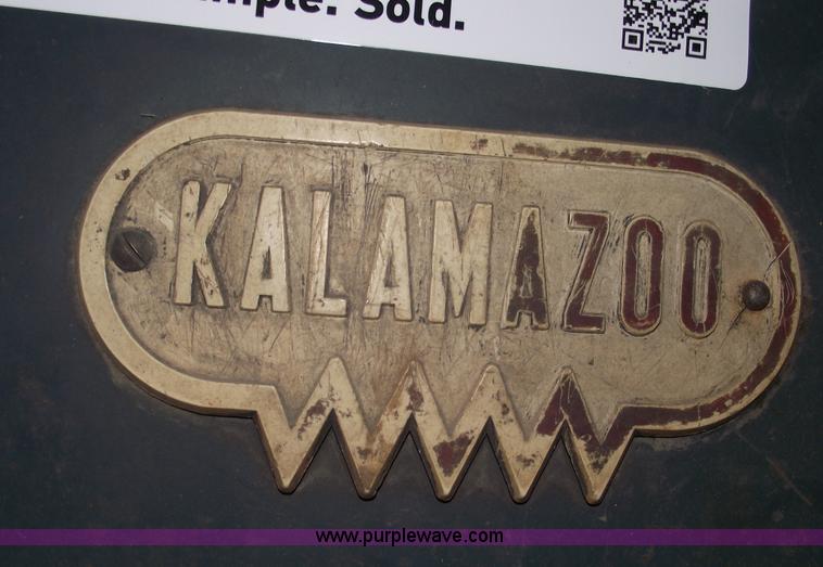 image for item C5826 Kalamazoo 8CD metal cutting band saw