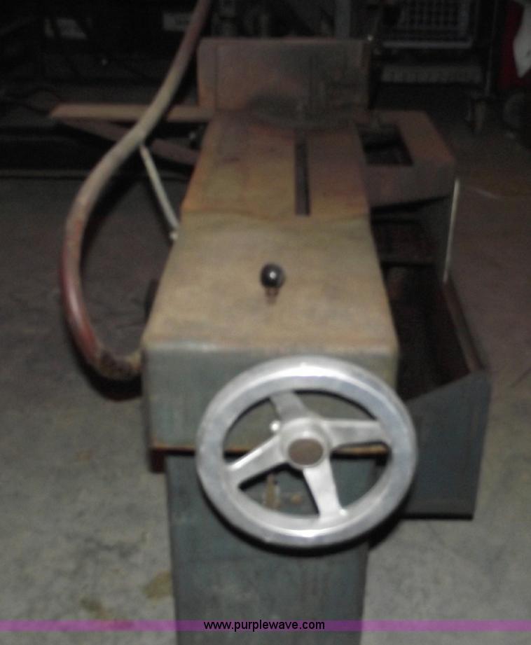 image for item C5826 Kalamazoo 8CD metal cutting band saw