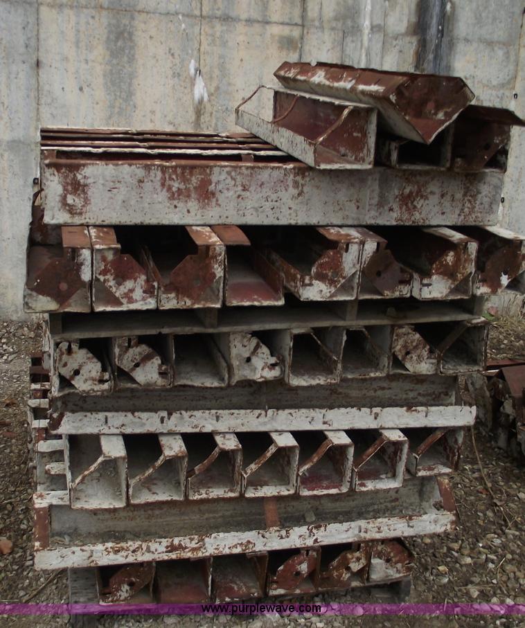 image for item C5861 Symon concrete form accessories