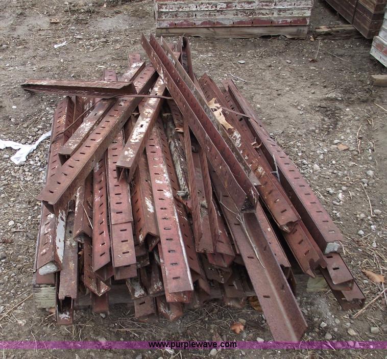 image for item C5861 Symon concrete form accessories