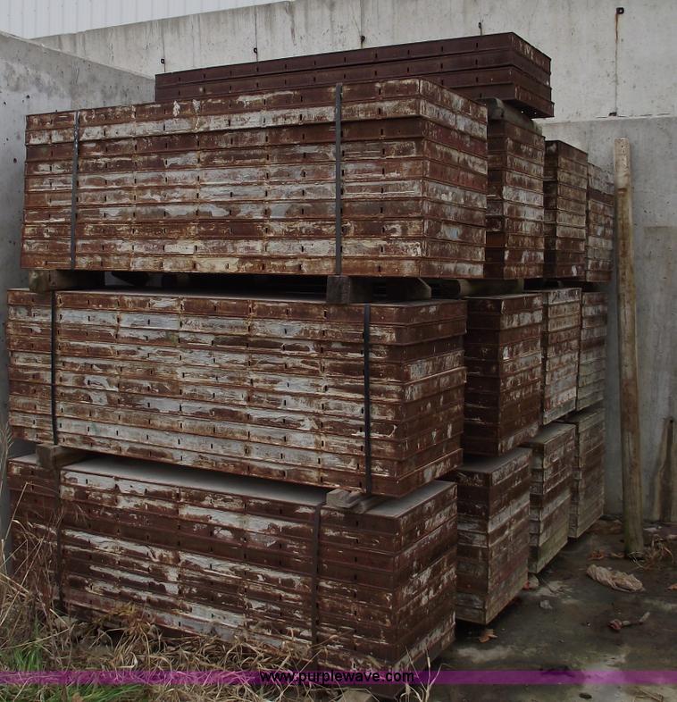 image for item C5863 Symon concrete forms