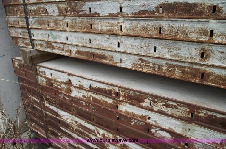 image for item C5863 Symon concrete forms