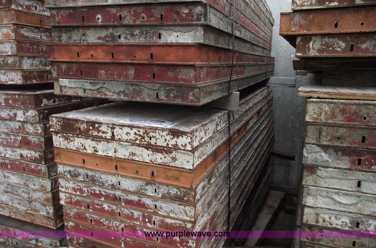 image for item C5864 Symon concrete forms