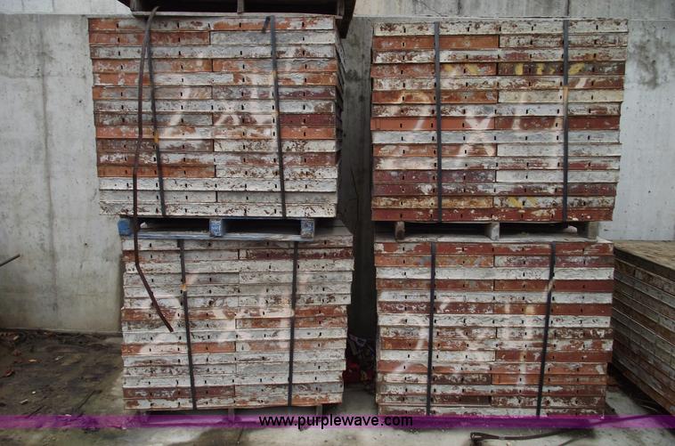 image for item C5866 Symon concrete forms