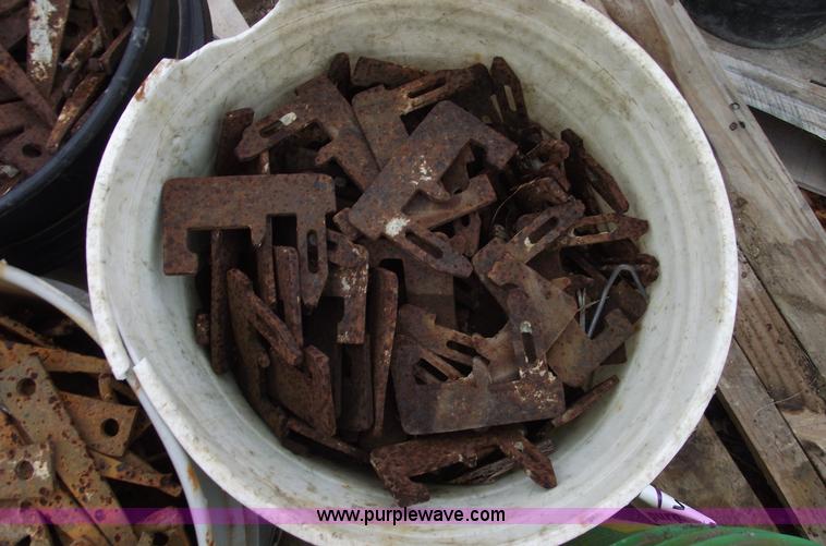 image for item C5868 Assorted Symon form pins