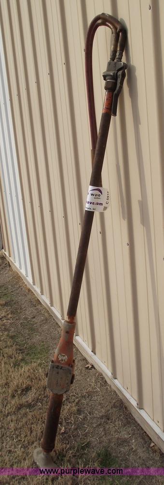 image for item C5916 2003 TA54 hydraulic post tamper