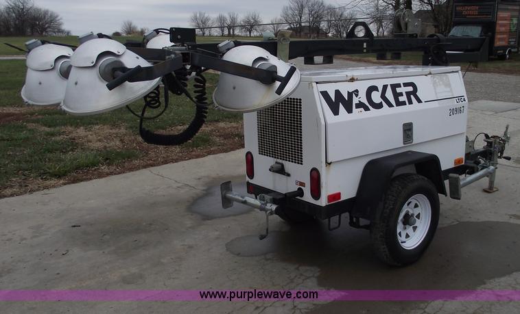 image for item C5939 2004 Wacker LTC4L towable light tower/generator
