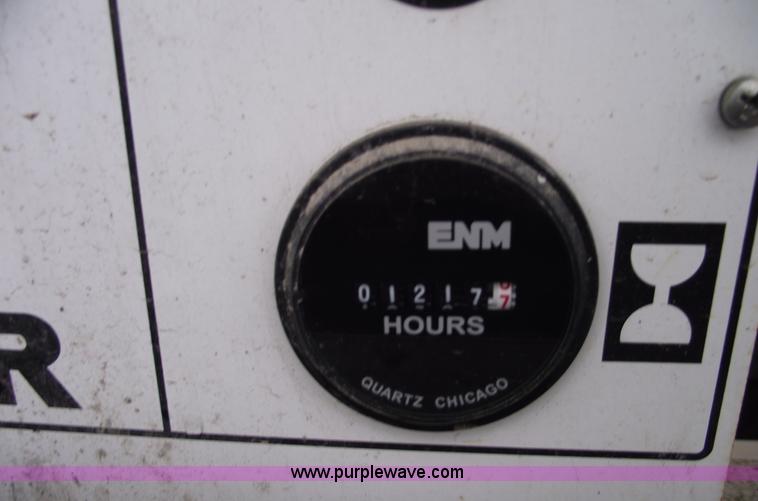 image for item C5939 2004 Wacker LTC4L towable light tower/generator