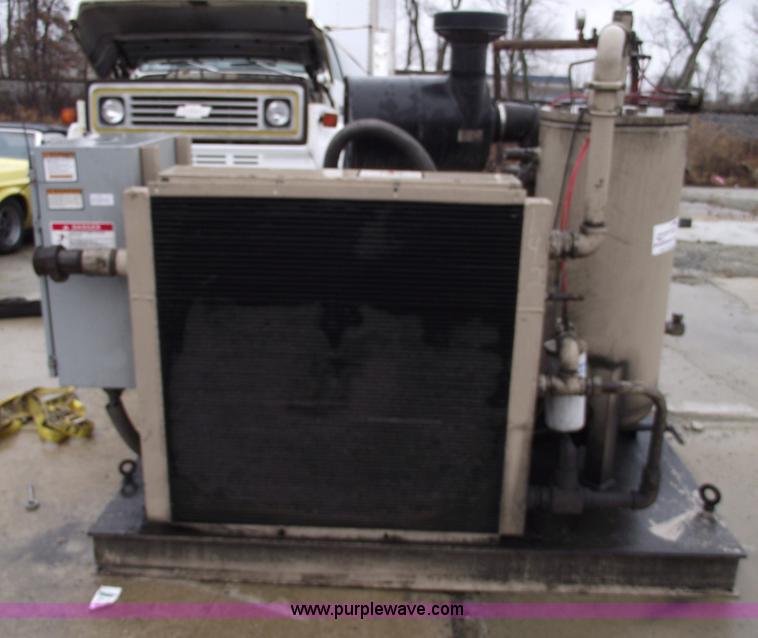 image for item C5951 1999 Curtis R/S 150 air compressor