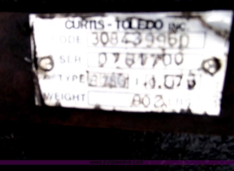 image for item C5951 1999 Curtis R/S 150 air compressor