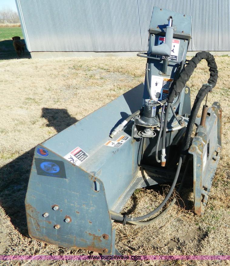 image for item D8643 FFC 7' snow blower