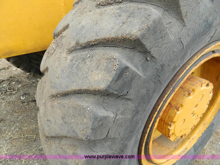 image for item D8650 Clark Michigan 55B wheel loader