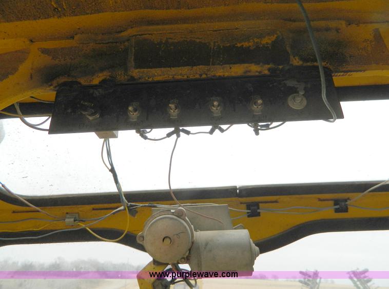 image for item D8650 Clark Michigan 55B wheel loader