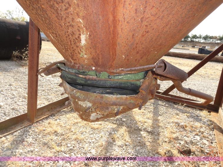 image for item G9121 Portable concrete mixing box