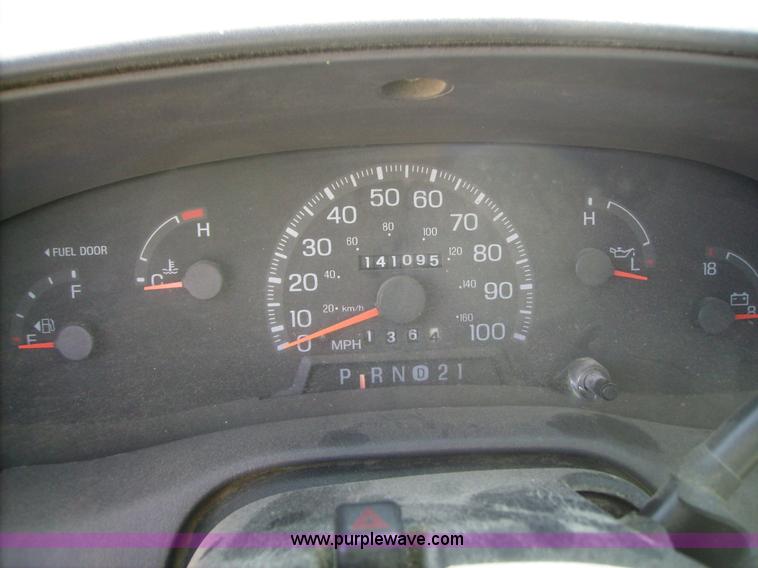 image for item A1720 1998 Ford F150 pickup truck