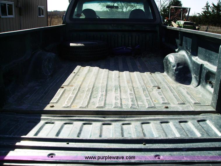 image for item A1720 1998 Ford F150 pickup truck