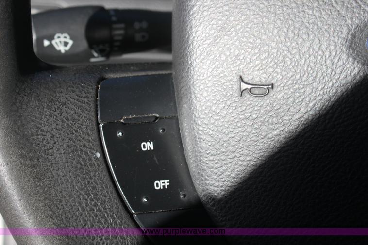 image for item A2575 2006 Ford Crown Victoria Police Interceptor