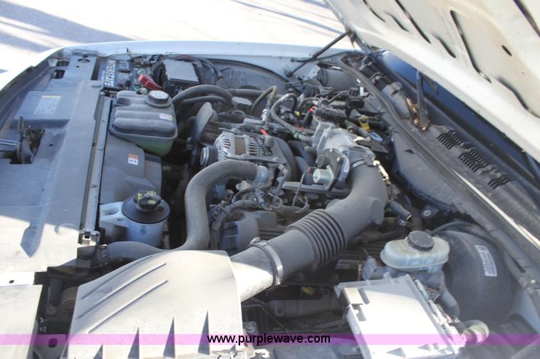 image for item A2575 2006 Ford Crown Victoria Police Interceptor