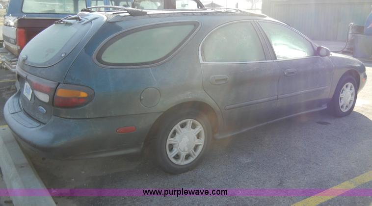 image for item A3355 1997 Ford Taurus GL