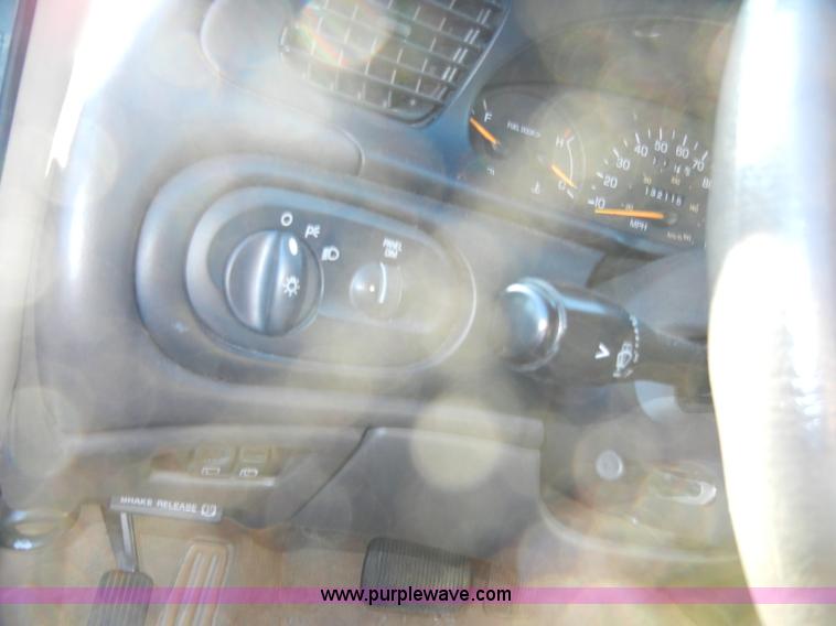 image for item A3355 1997 Ford Taurus GL