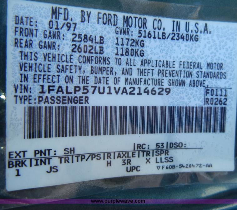 image for item A3355 1997 Ford Taurus GL