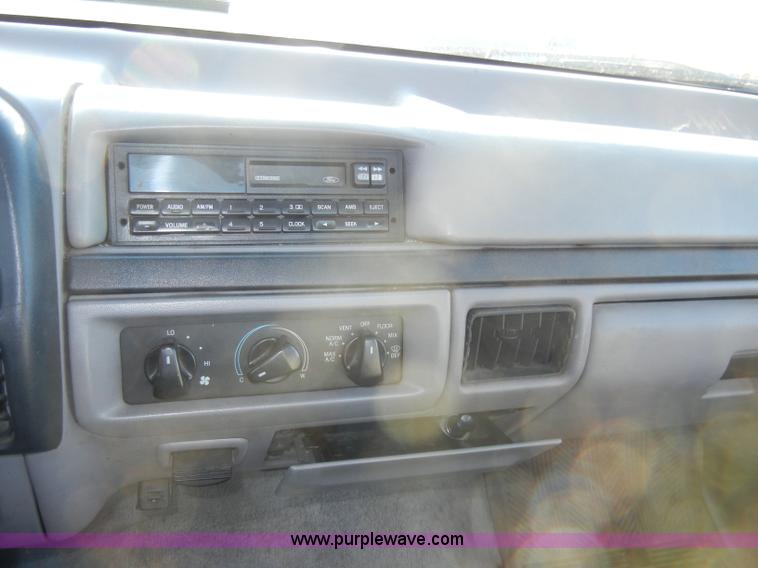 image for item A3356 1996 Ford F150 XLT pickup truck