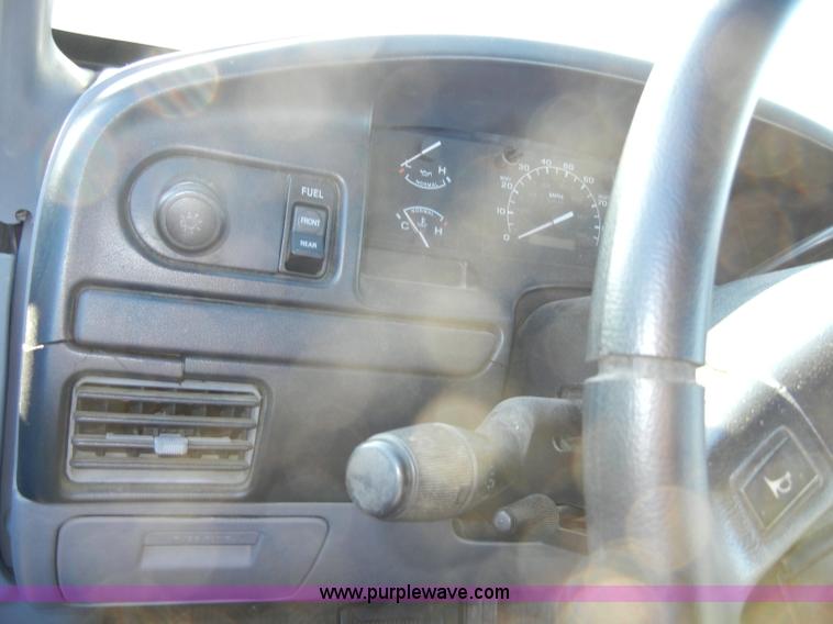 image for item A3356 1996 Ford F150 XLT pickup truck