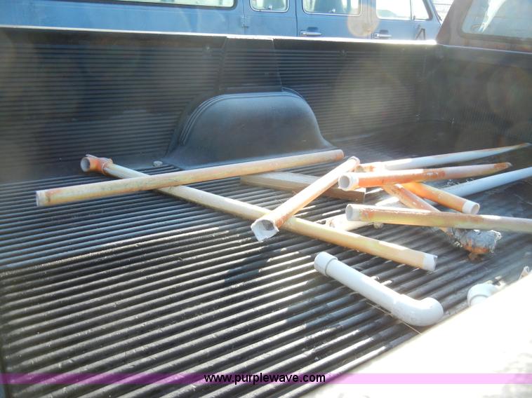 image for item A3356 1996 Ford F150 XLT pickup truck