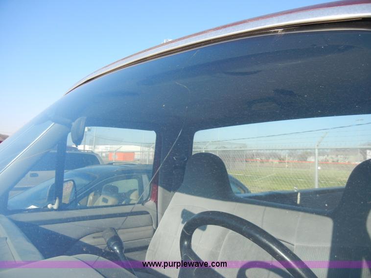 image for item A3356 1996 Ford F150 XLT pickup truck