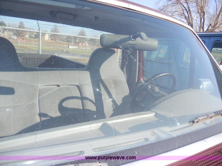 image for item A3356 1996 Ford F150 XLT pickup truck