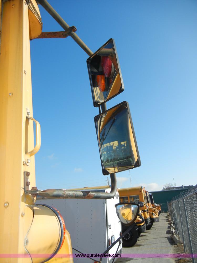 image for item A3358 1993 International 3700 school bus