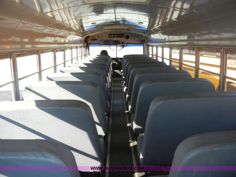 image for item A3360 1994 International 3700 school bus