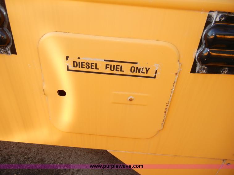 image for item A3360 1994 International 3700 school bus