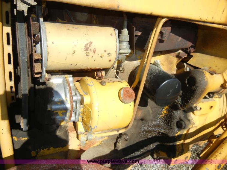 image for item A3361 1976 Ford 4110 tractor