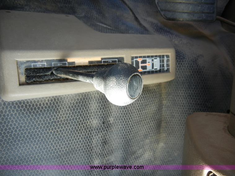 image for item A3367 1994 Chevrolet K1500 pickup truck