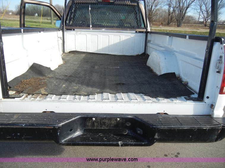 image for item A3367 1994 Chevrolet K1500 pickup truck