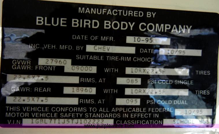 image for item A3375 1996 Chevrolet Bluebird B7 school bus